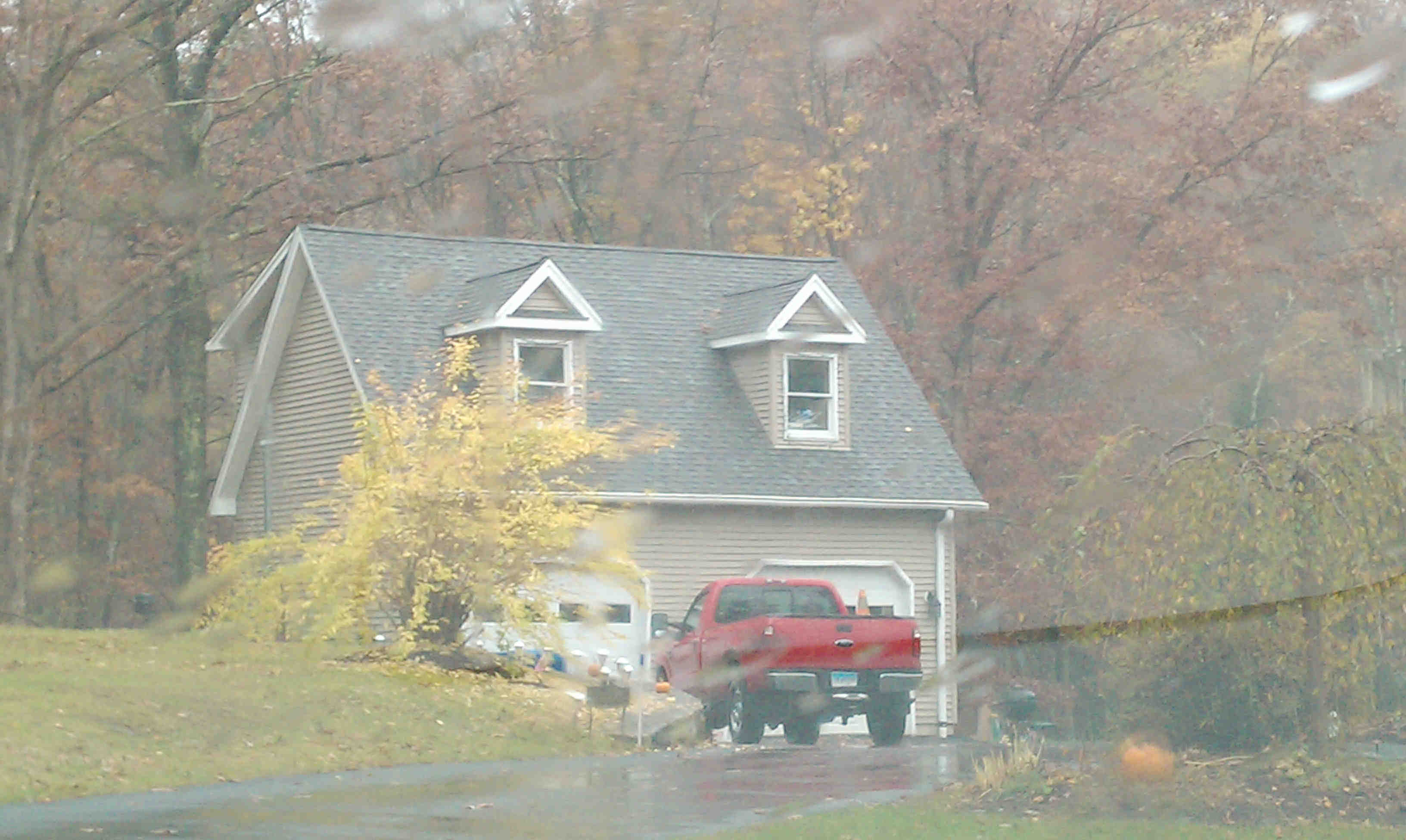 Building photograph for 5 BARON LN